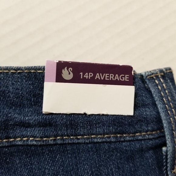 Gloria Vanderbilt jeans 14P 14 Petite NWT Amanda stretch Heritage Fit denim NEW - Picture 9 of 11
